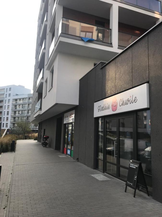 Warsaw - Aparts Lotnisko Okecie Apartment Exterior foto